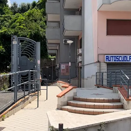 Apartment Ercole A 100 Metri Dalla Stazione Di Via Nocera Castellammare di Stabia